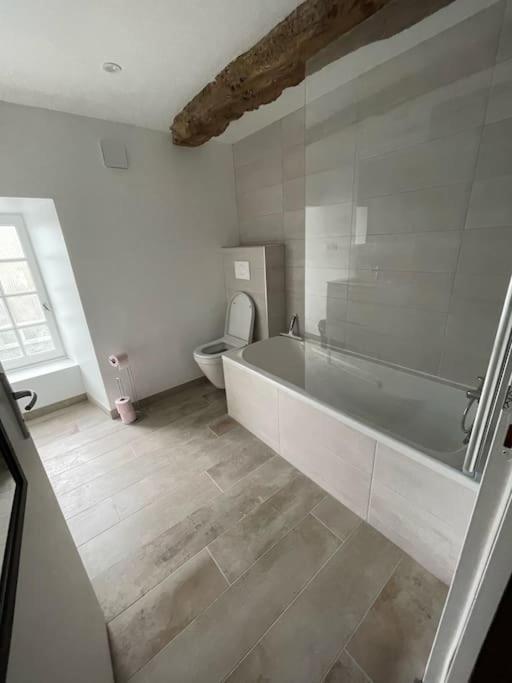 Charmante Maison A Evran Proche Dinan Et St Malo. Εξωτερικό φωτογραφία
